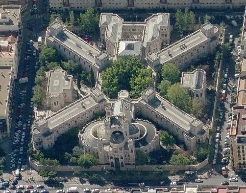 Vista aérea en la que se aprecia la estructura panóptica del complejo