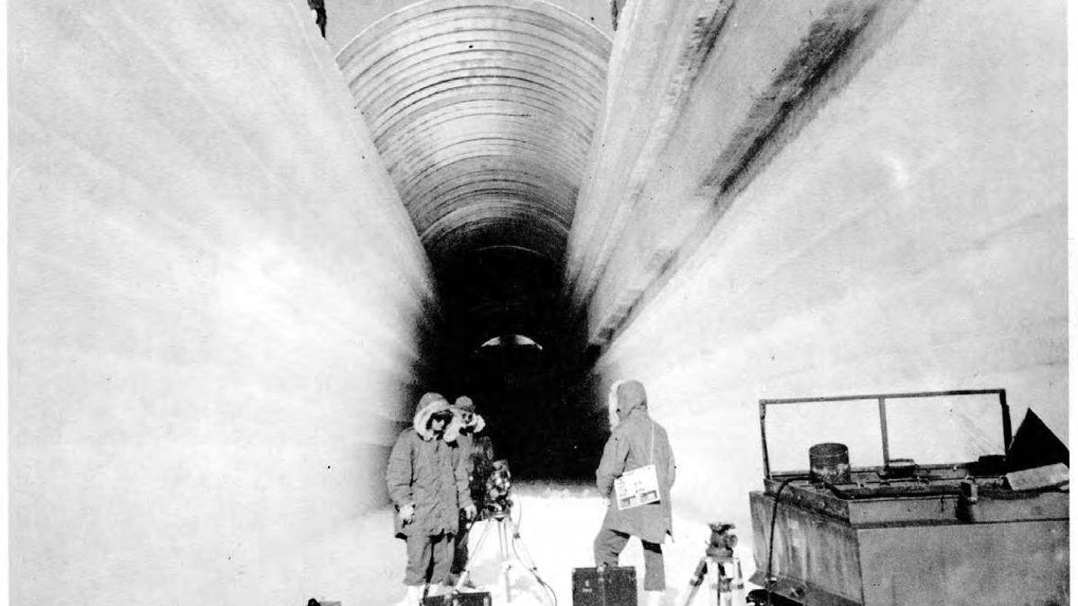 Camp Century dejó sepultados miles de litros de diésel, aguas negras y compuestos químicos peligrosos