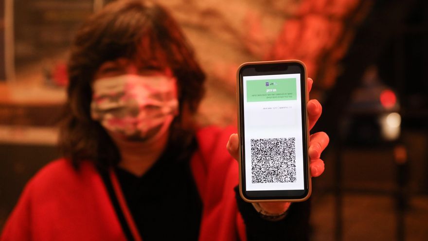 El 'pasaporte' COVID: qué es y cómo usarlo para viajar por Europa