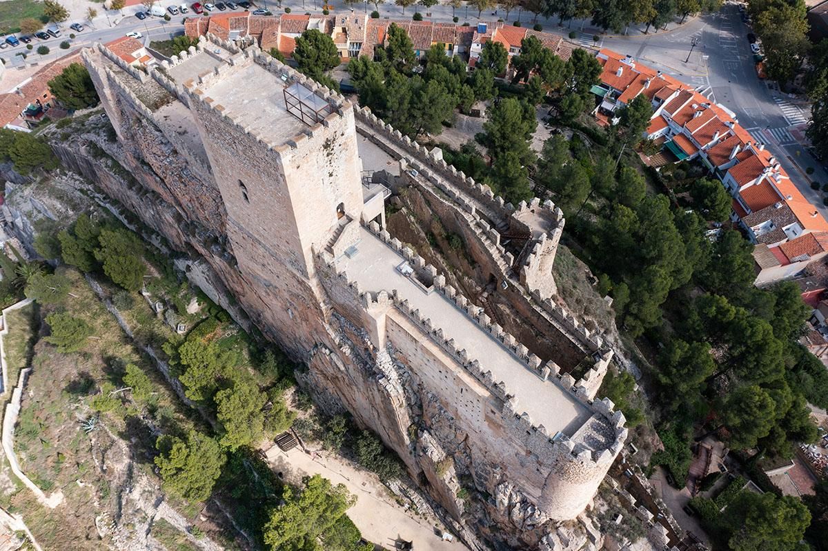 Vista aérea del castillo de Almansa (Albacete)