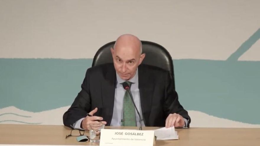 Un concejal de Vox en València niega el cambio climático en una conferencia sobre cambio climático