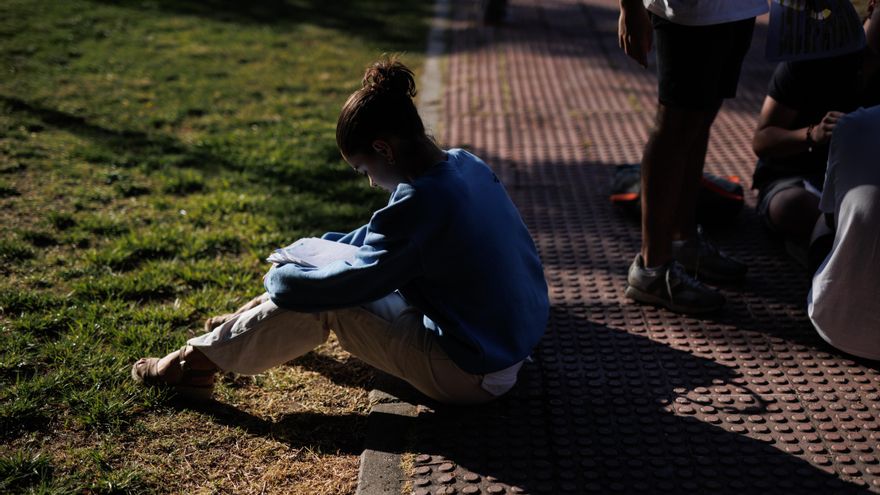 Carta al futuro estudiante universitario: "No, no te estás jugando la vida a los 18 aunque te mareen con la Selectividad”