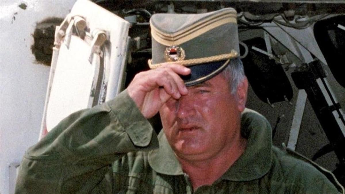 Ratko Mladic, de "juventud guerrera" a carnicero de los Balcanes