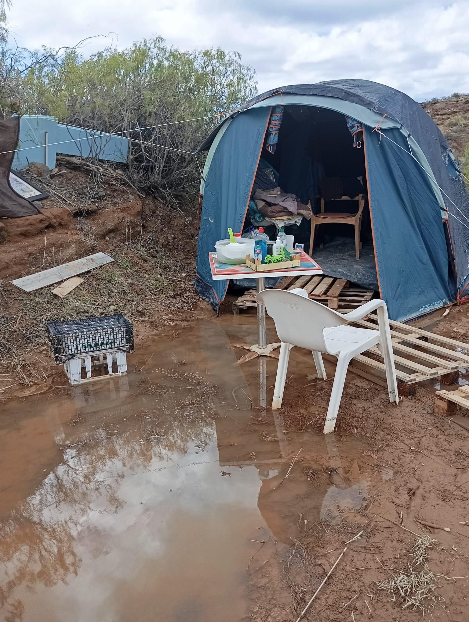 Lugar en el que vive una persona sin hogar en Tenerife.