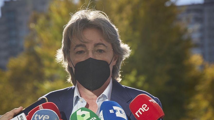 Archivo - La concejala de Recupera Madrid, Marta Higueras, responde a los medios