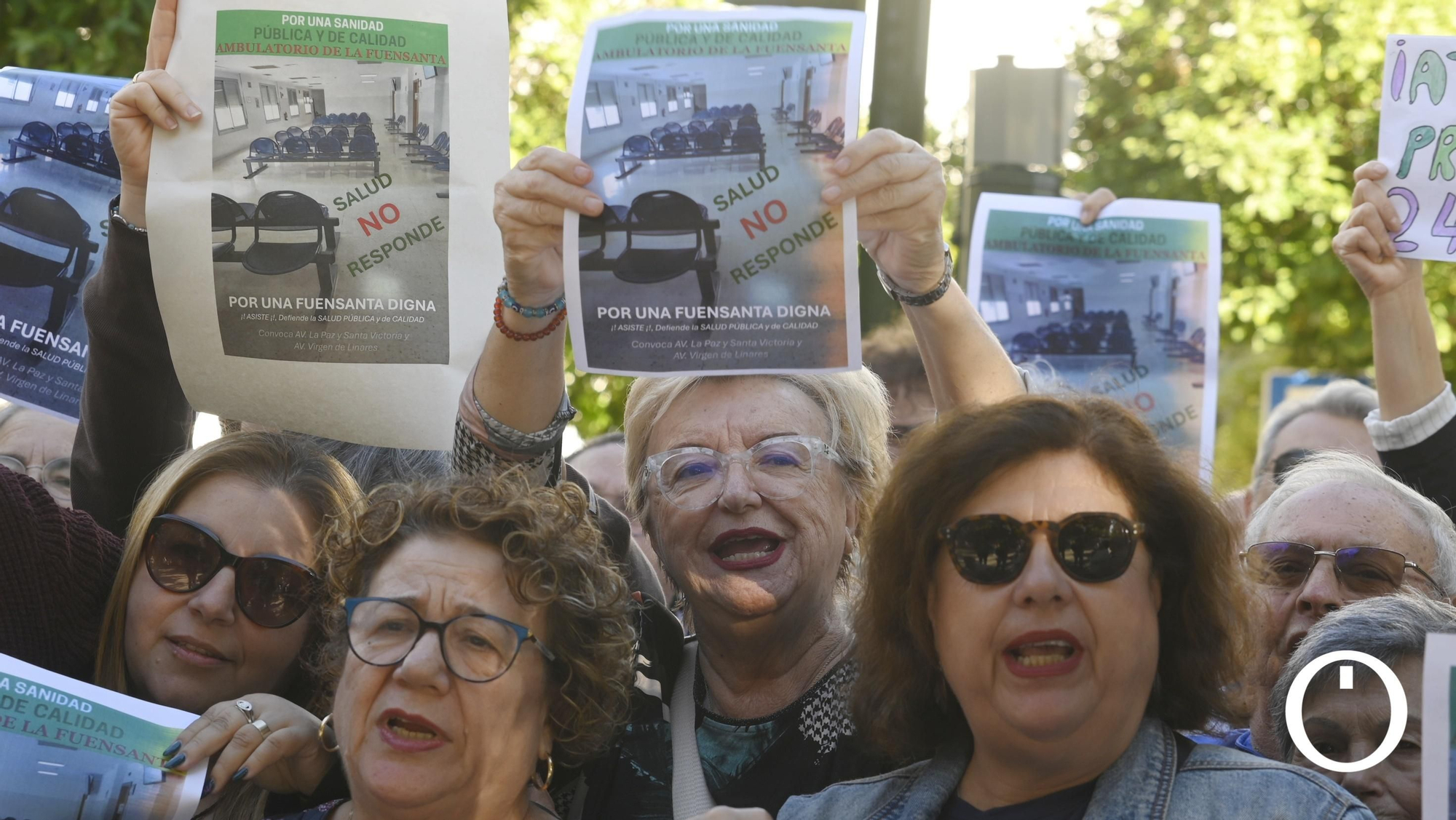 Concentración en el centro de salud de la Fuensanta