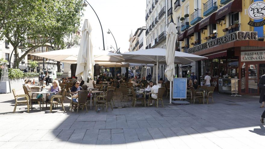 Almeida retoma la idea de remodelar Tirso de Molina y Jacinto Benavente como promesa electoral