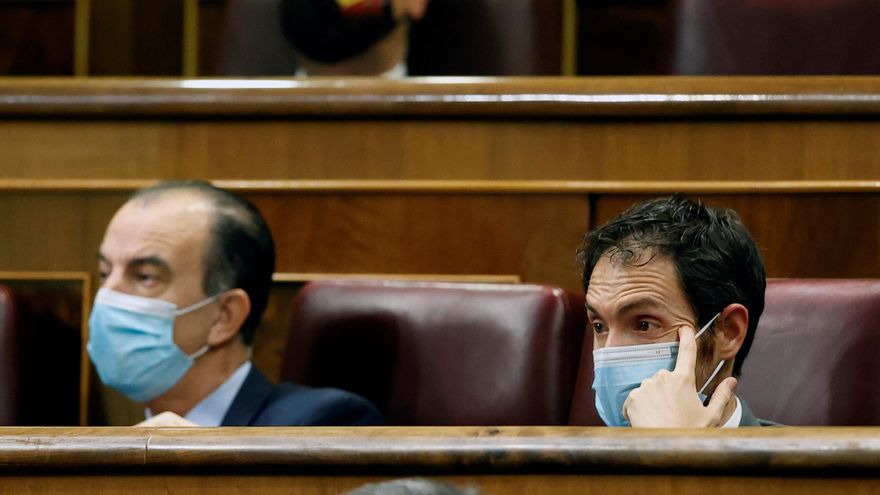 La expulsión de Sayas y Adanero provoca más de un centenar de bajas en UPN