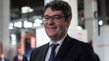 Energía niega que exista un "impuesto al sol" y dice que promueve renovables