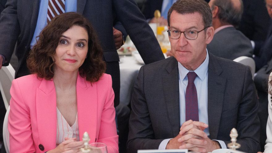 Ayuso afirma que Yolanda Díaz "es la vicepresidenta más ineficaz de la historia" y la acusa de estar en política por dinero