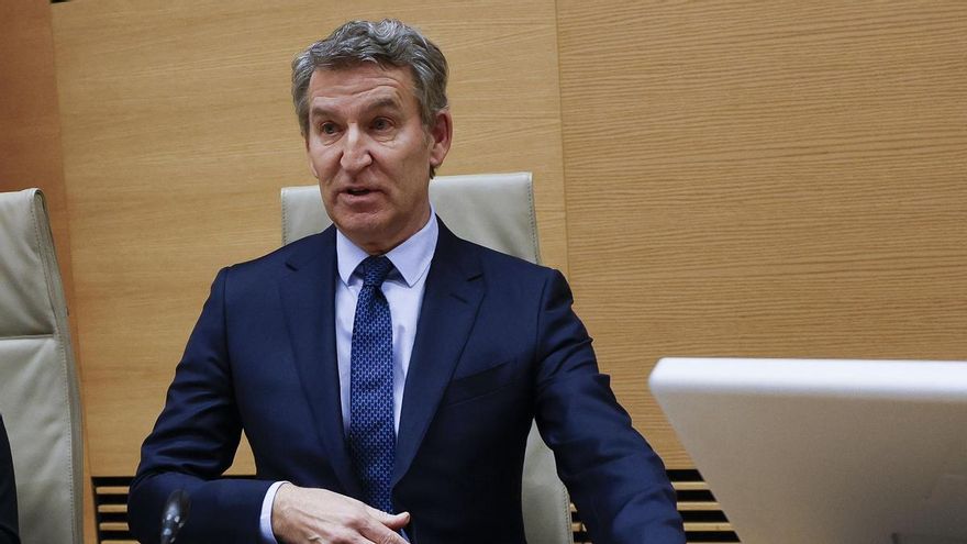 El líder del PP, Alberto Núñez Feijóo, comparece este lunes ante la comisión del Congreso que investiga la gestión de la dana de 2024, que dejó 230 muertos en la provincia de Valencia.