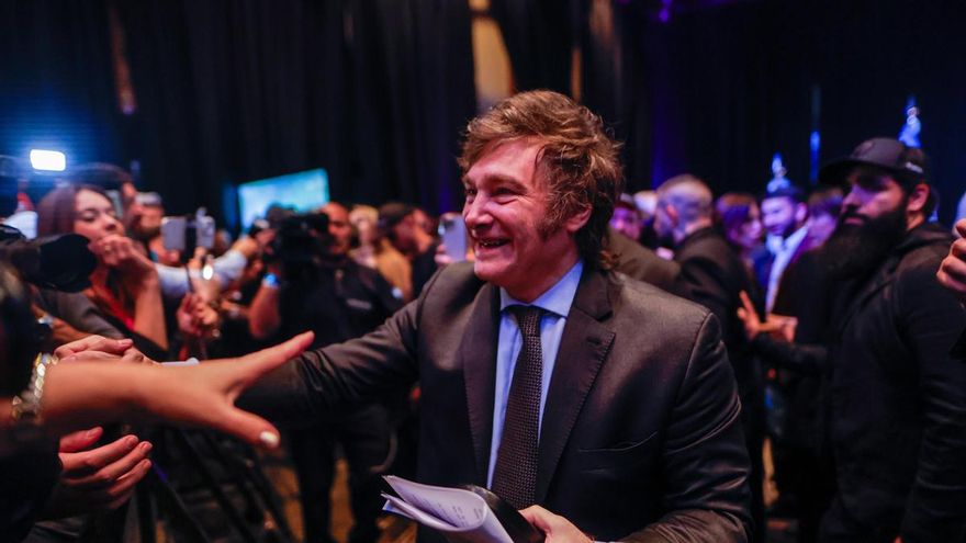 Voto prestado y crisis de representación: el combo que ha llevado a Milei a la victoria en Argentina