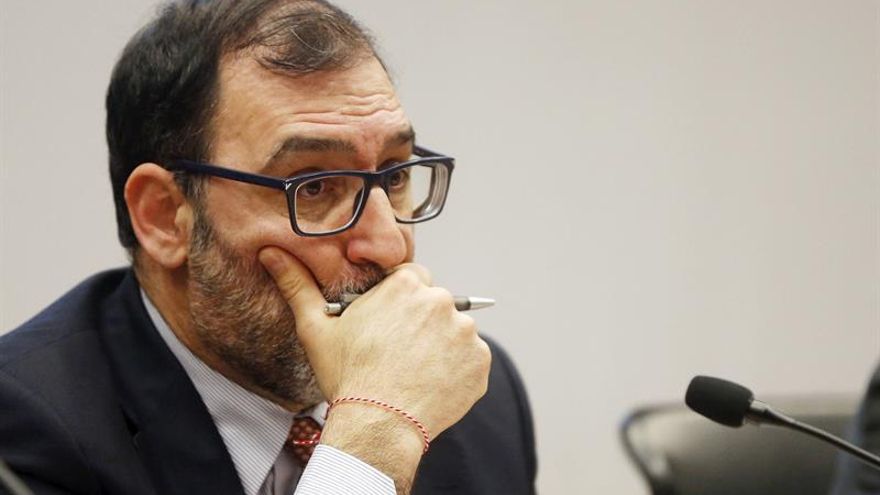 El juez Velasco advierte del peligro de "los jóvenes de la disidencia de ETA"