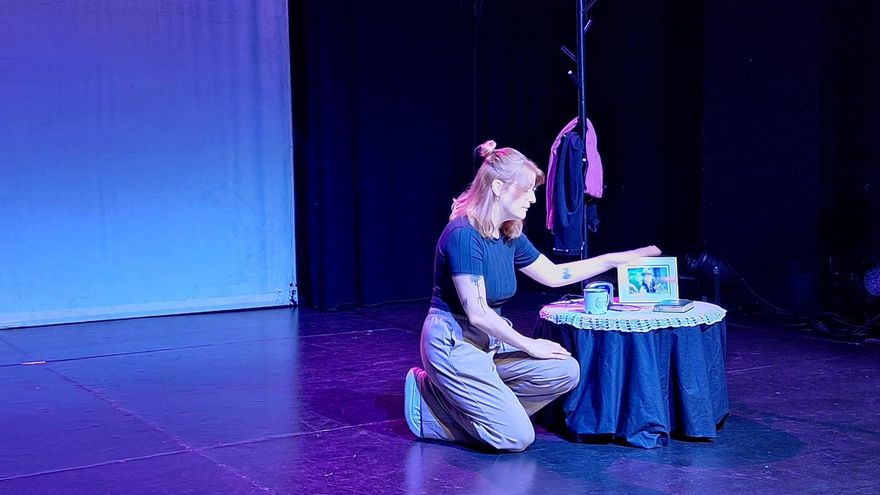 Elisa Coll en la obra 'Gloria'