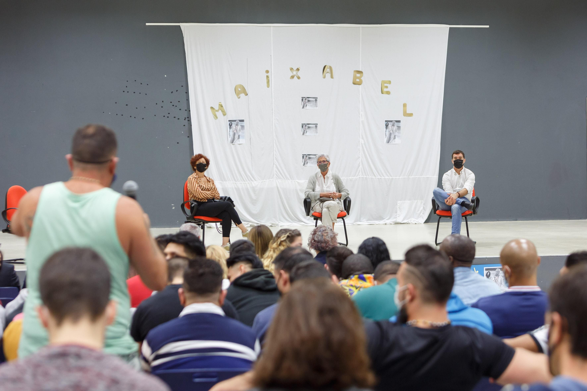 La proyección de 'Maixabel' en la cárcel de Pamplona, en imágenes