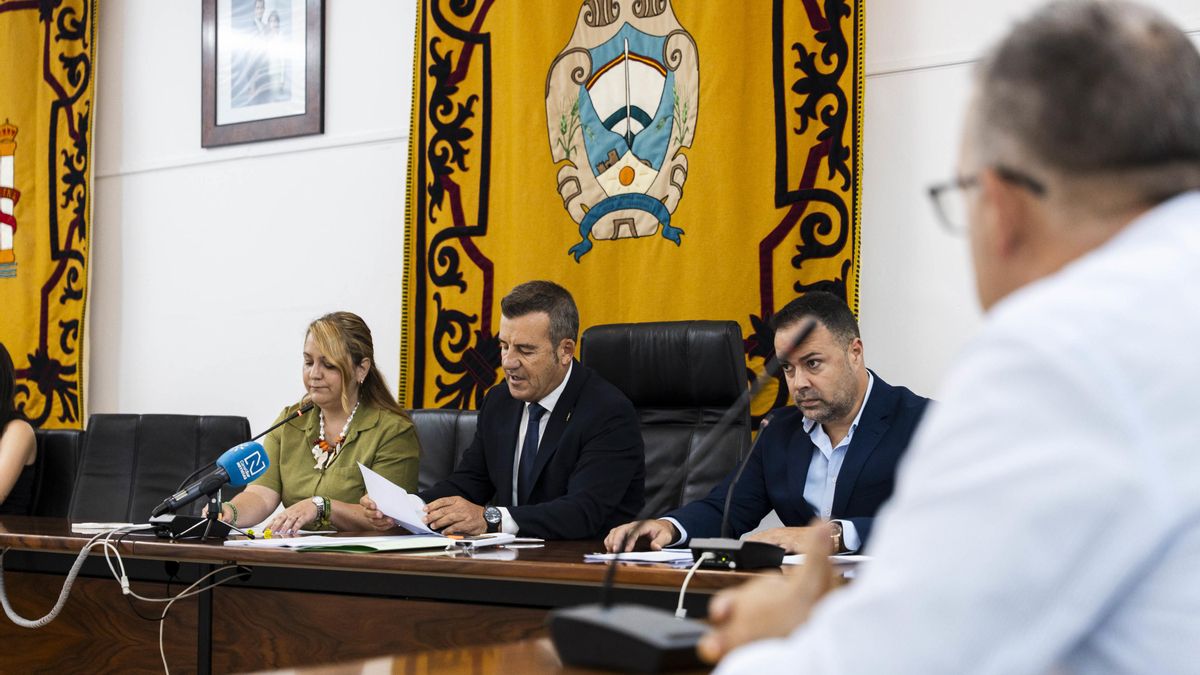 El Gobierno pide a los jueces que fuercen al Ayuntamiento de Carboneras a desbloquear ya el derribo del Algarrobico