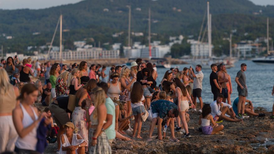 El PP anuncia un aumento del impuesto a los turistas en Balears