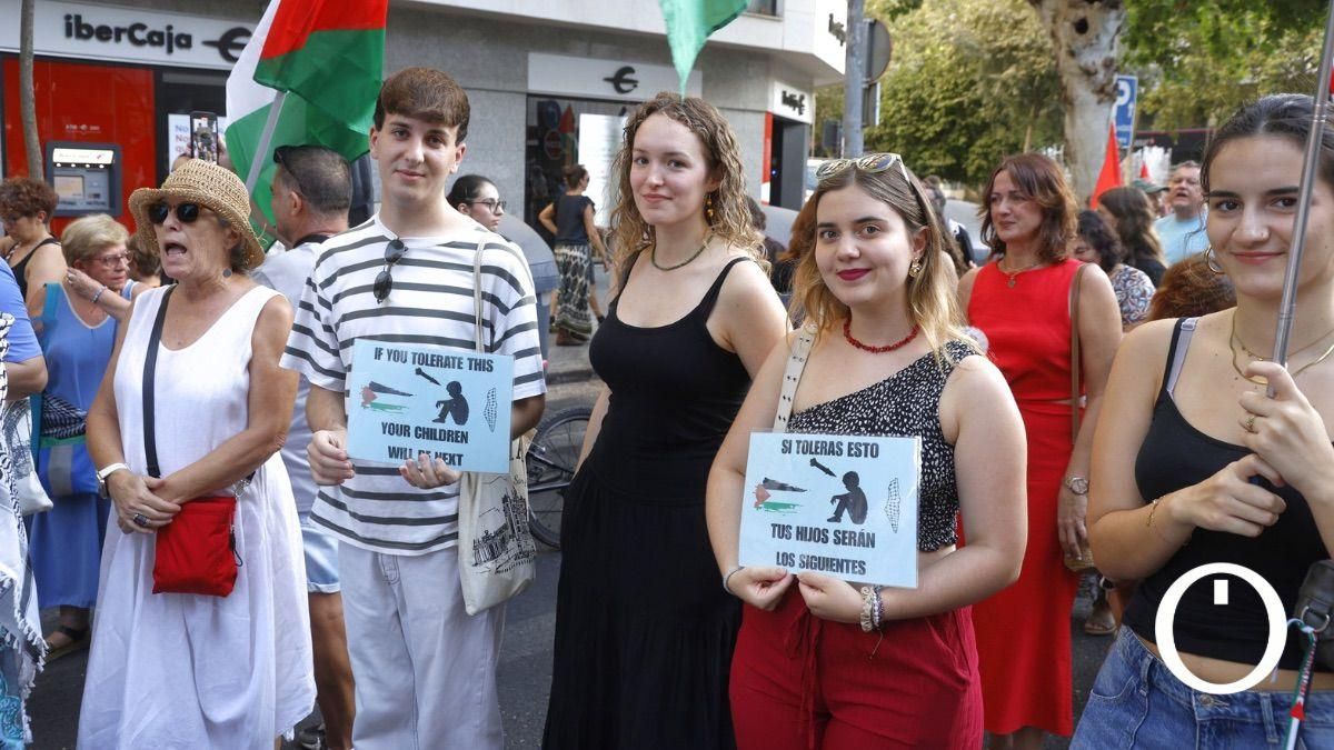 La manifestación en Córdoba por Palestina reclama un alto el fuego inmediato