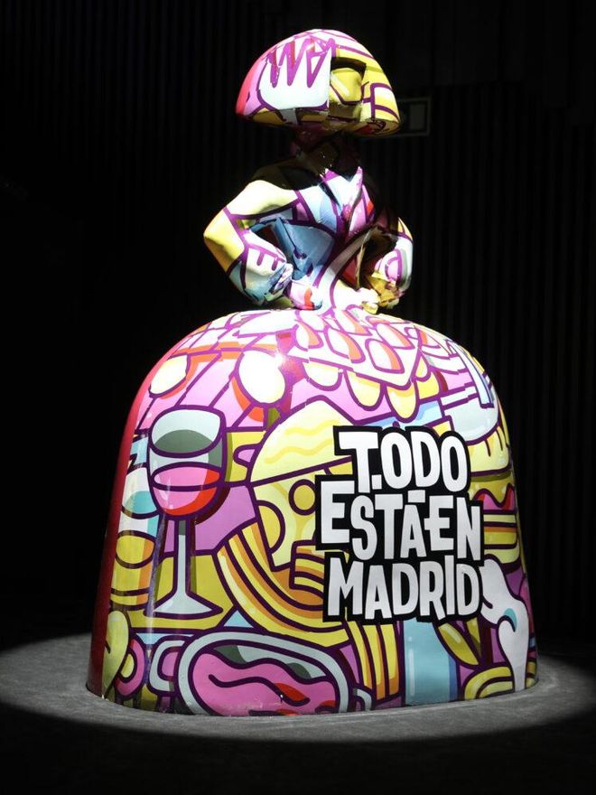 Una de las meninas que forman parte de la exposición