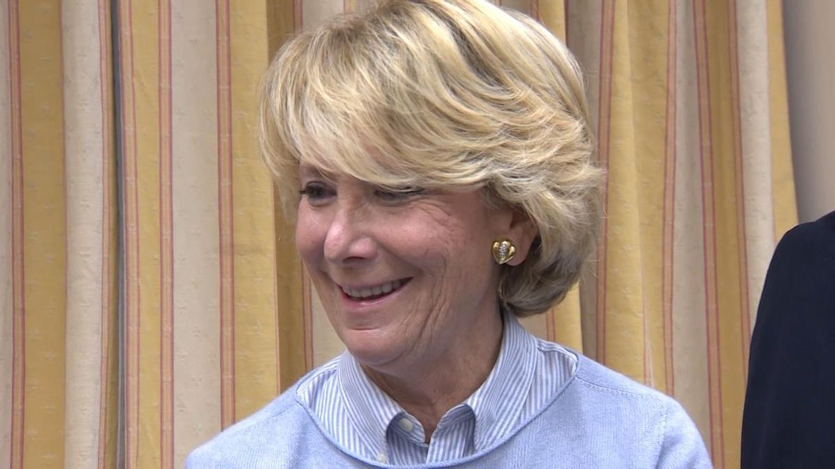 Esperanza Aguirre acudirá a los actos de celebración del Dos de Mayo en Sol tras dos años de ausencia
