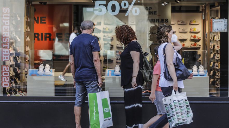 Los precios en Canarias descienden un 0,2% en enero respecto al mes anterior