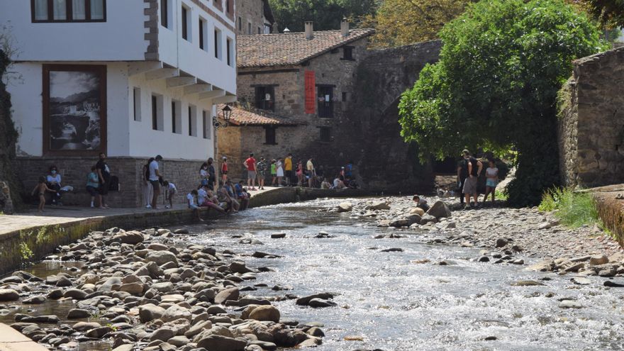 Cantabria roza el lleno en una "muy buena" Semana Santa con más del 95% de ocupación en casi todas las zonas