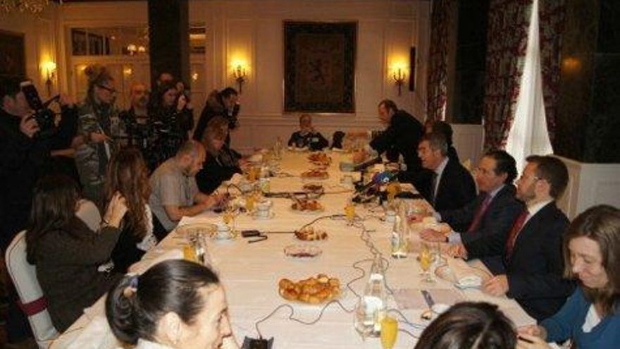 ...La FELE ha hecho balance de 2012 en una conferencia de prensa en el Hotel Conde Luna.