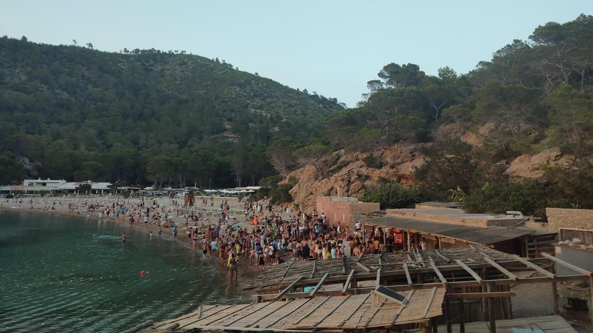 Fiesta de los tambores en Benirràs.