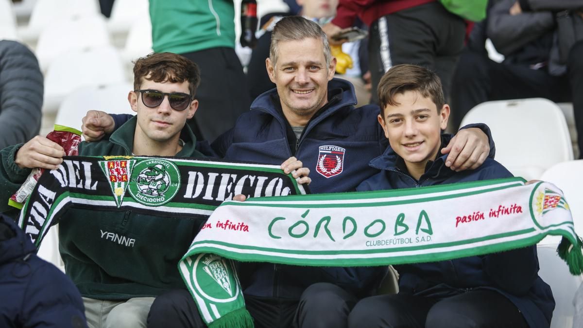 Grada Blanquiverde del Córdoba CF - SD Eibar