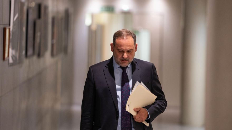 La Guardia Civil atribuye a Ábalos un "papel relevante y de responsabilidad" en la 'trama Koldo' y pide investigarle