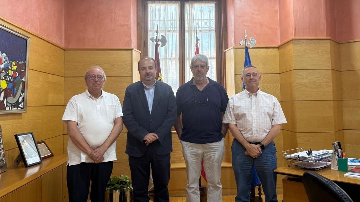 Reunión entre el Gobierno de Castilla La Mancha y la Asociación Manuel Azaña
