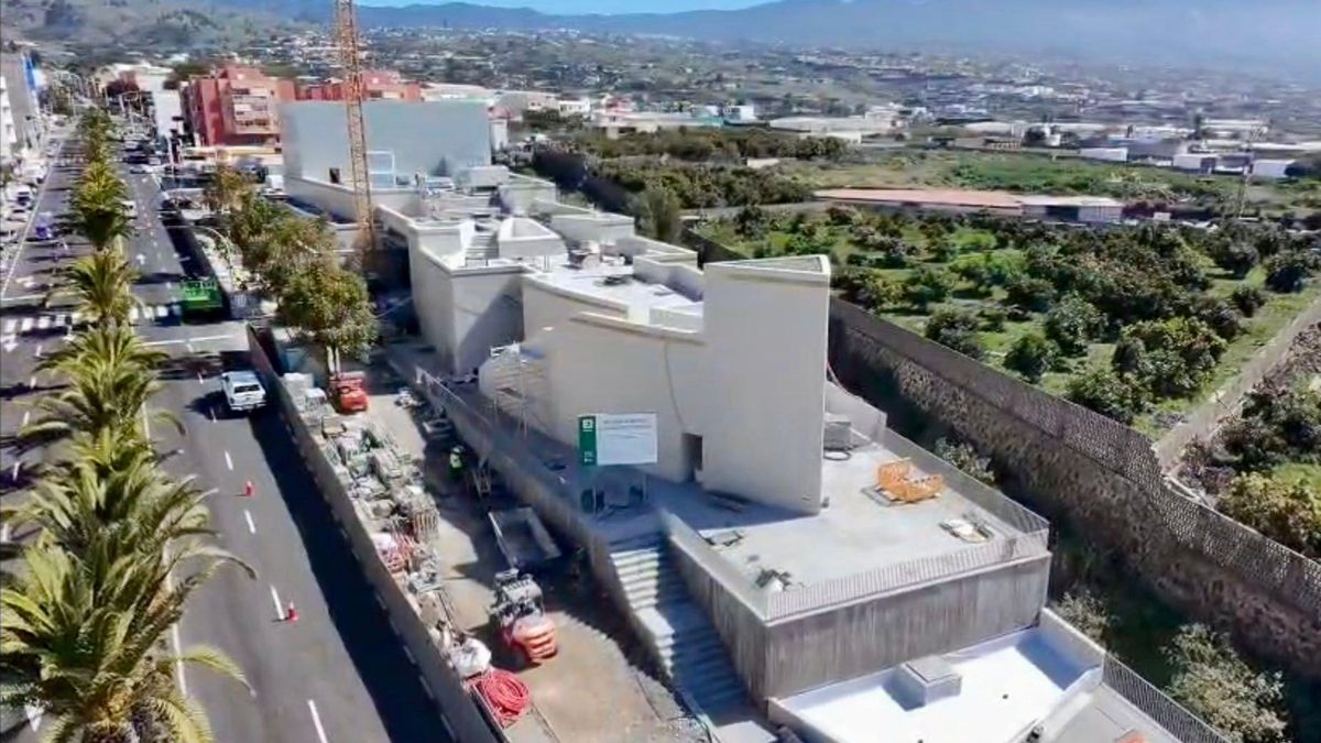 El Cabildo de La Palma celebra la histórica apertura del Auditorio Insular Tomás Cabrera Martín con 5 días de música y una exposición de Facundo Fierro