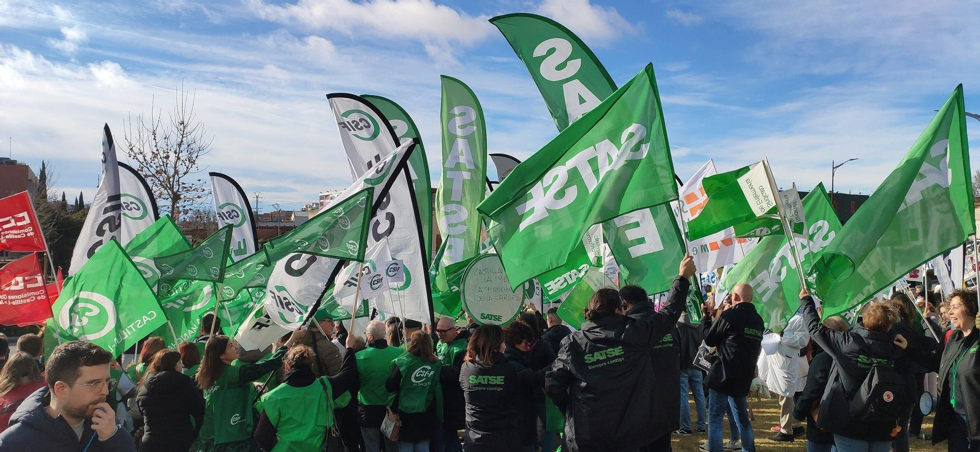 Sanitarios del SESCAM manifestándose en Albacete por conseguir recuperar la carrera profesional