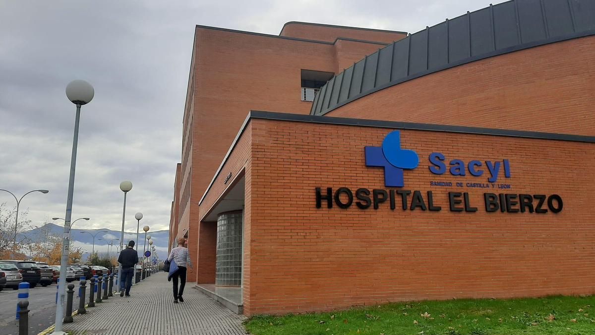 El Hospital El Bierzo suma cinco oncólogos y espera cubrir la sexta plaza con el programa de fidelización