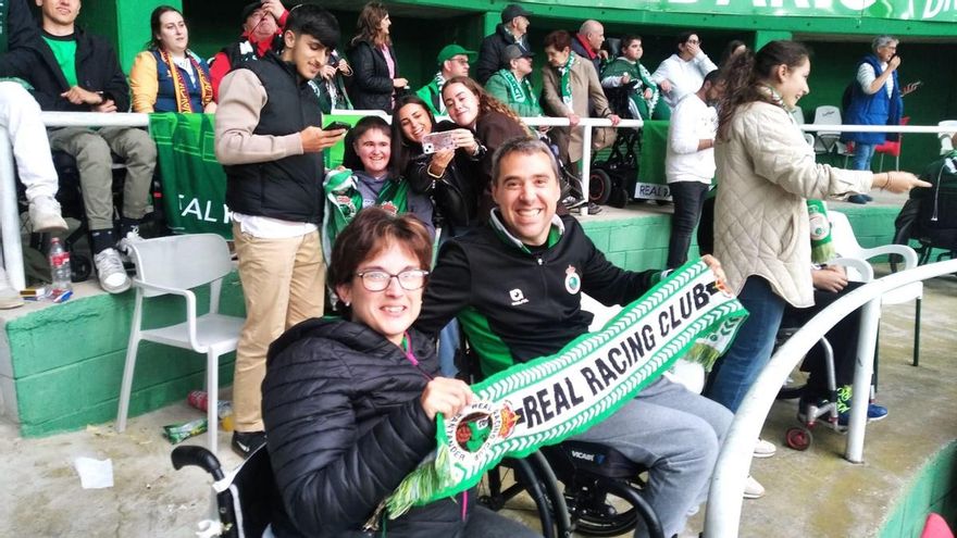 Socios con movilidad reducida reprochan al Racing que les reubique en una zona expuesta a la lluvia y que cobre a los acompañantes