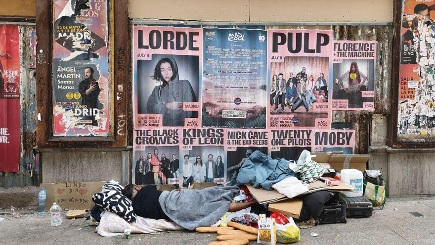 Una persona sin hogar, en Madrid