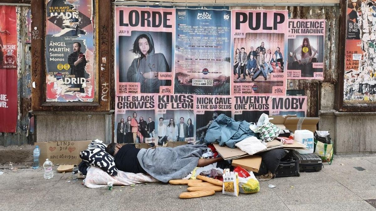 Una persona sin hogar, en Madrid