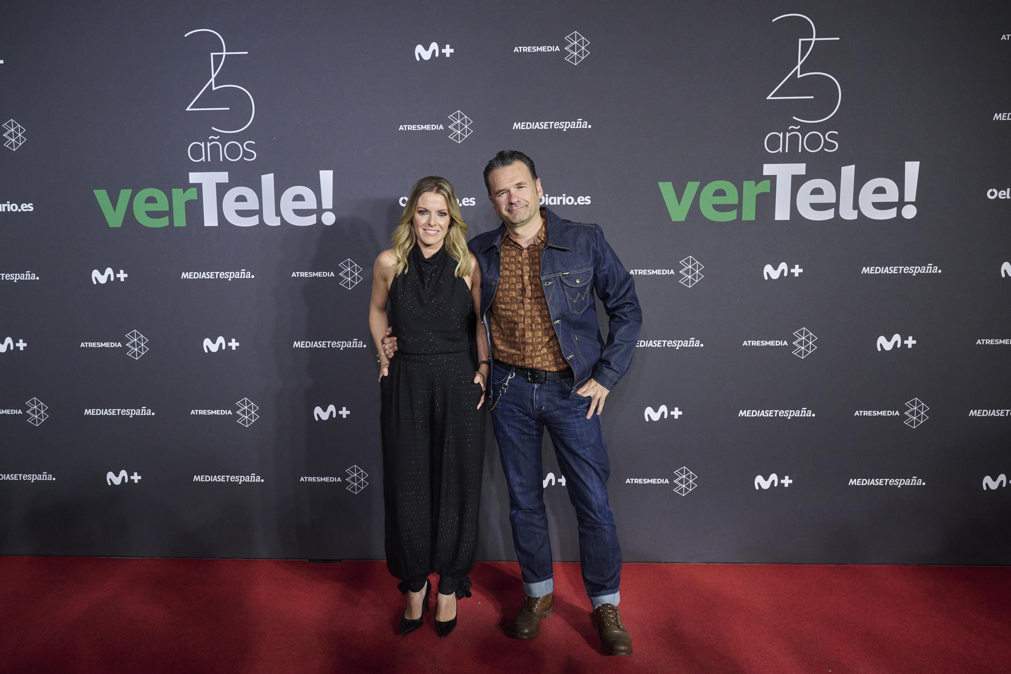 Andrea Ropero e Iñaki López en la fiesta 25 aniversario de verTele