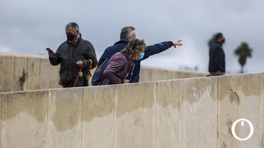 La crecida del río Guadalquivir a su paso por Córdoba