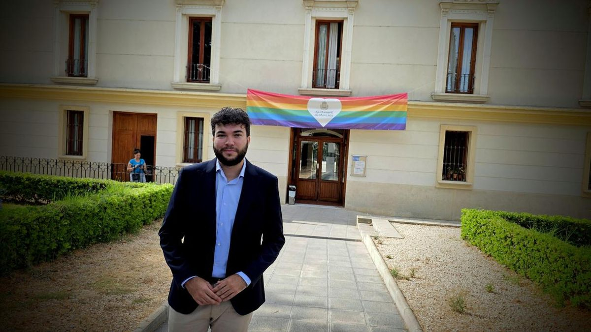 Álvaro Gonzalvo, alcalde de Montcada: "Si els joves no estem en les institucions, ningú parlarà dels nostres problemes"