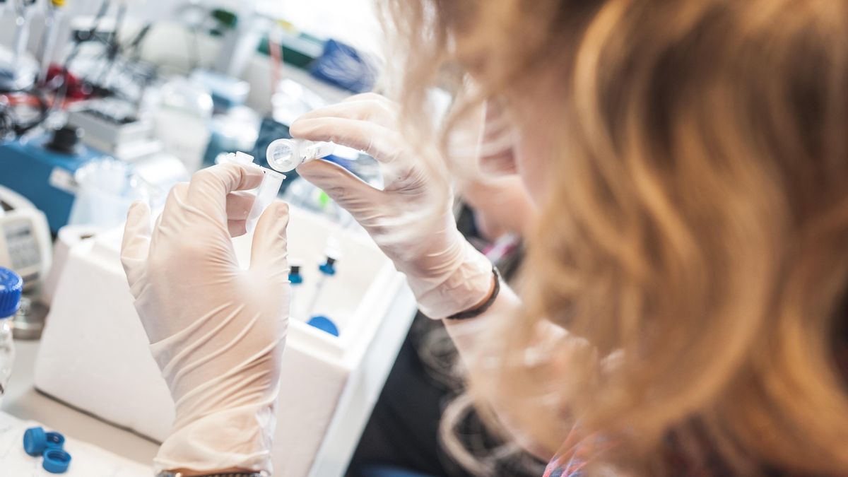 Archivo - Publicado un estudio de Salud y Emasesa sobre Covid en aguas residuales en la revista 'Science of the Total Environment'