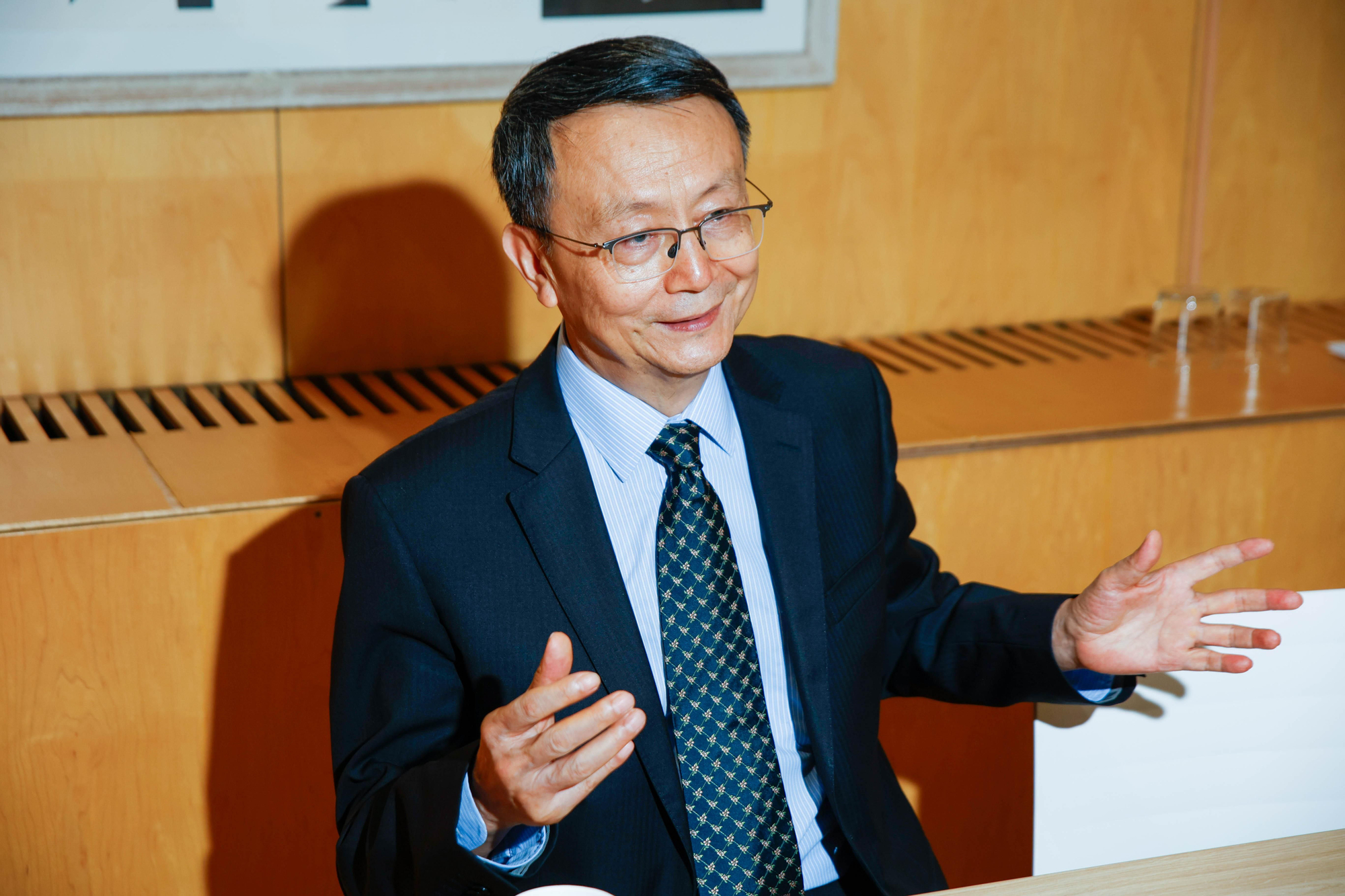 Jia Qingguo.