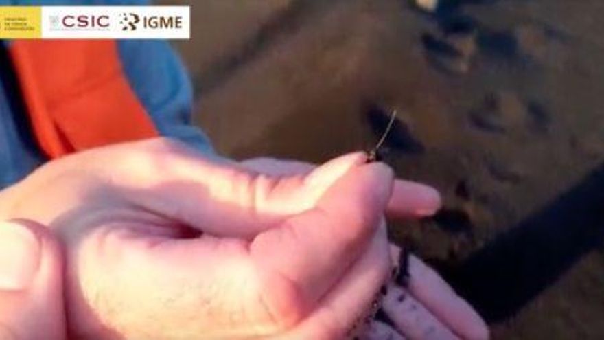 Desde piedras semipreciosas a 'cabellos': se amplía la lista de curiosidades expulsadas por el volcán de La Palma