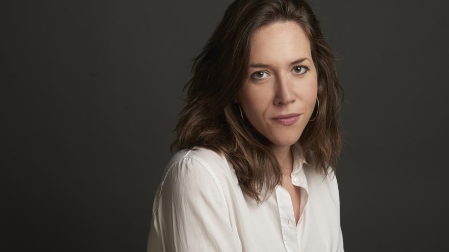 La escritora Violeta Serrano será la cabeza de lista de Sumar por León