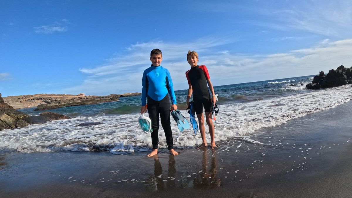 Álvaro y Asier, los niños que luchan por salvar Tenerife del deterioro: ''Somos el futuro y no podemos perder lo que tenemos''