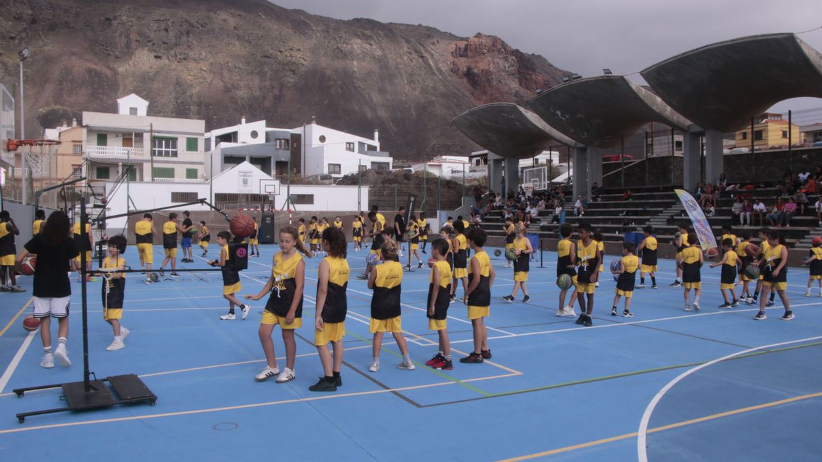 El Campus de Baloncesto Valverde vuelve a sus tradicionales fechas de julio
