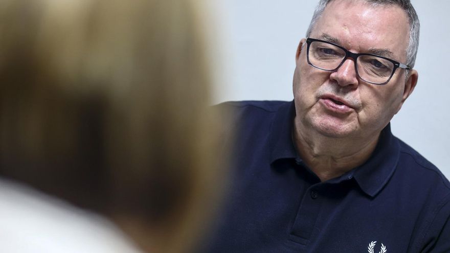 Xosé Antón Riaño, presidente de la Academia de la Llingua Asturiana: “La próxima legislatura será inevitablemente la de la oficialidad"