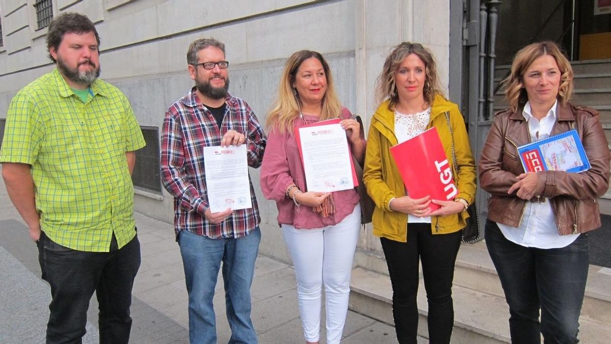 STEC, CCOO y FETE-UGT piden un sistema transitorio de acceso que dé estabilidad a los profesores interinos