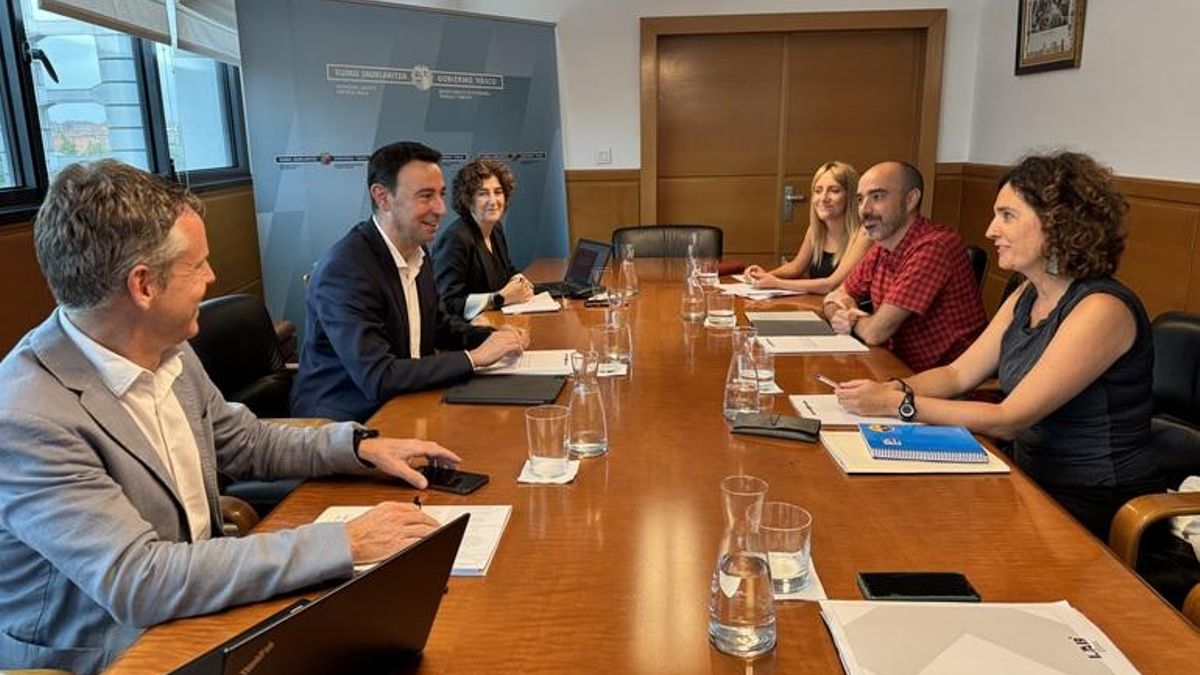 La propuesta de salario mínimo de hasta 1.385 euros en Euskadi concita el 'no' de patronal y mayoría sindical