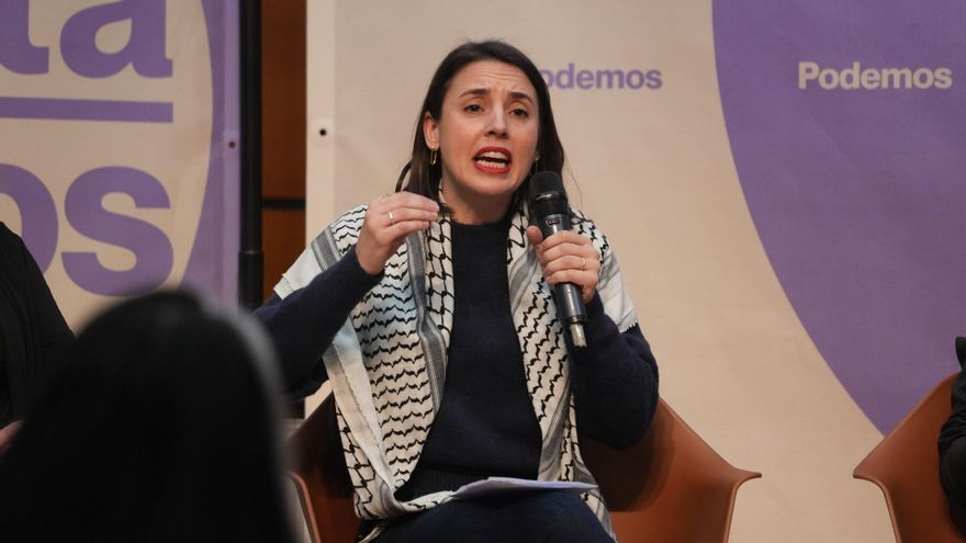 Archivo - La secretaria política de Podemos y eurodiputada, Irene Montero, durante un encuentro de Podemos con la militancia, en el Jardín Botánico, a 2 de marzo de 2024, en Valencia, Comunidad Valenciana (España).